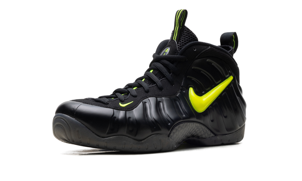 Air Foamposite Pro "Voltage" HF0794 002